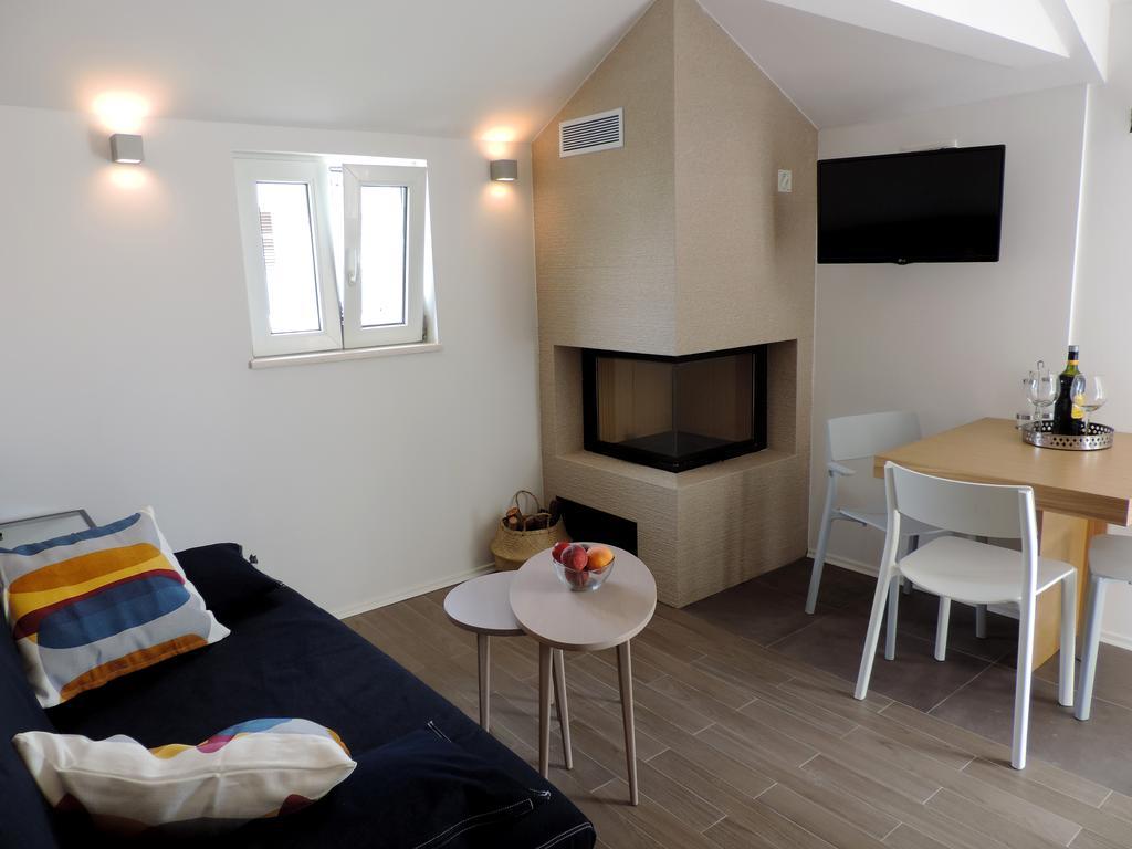 Apartment Place 2 Stay Hvar Town Eksteriør bilde
