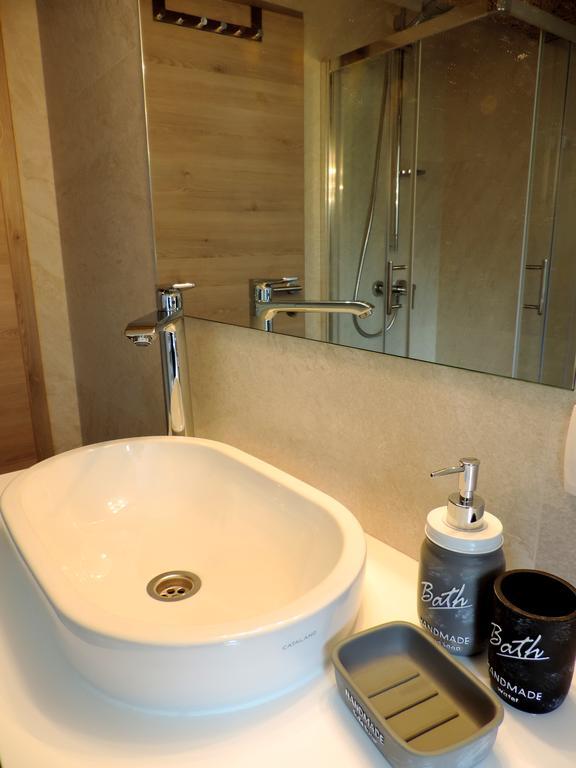 Apartment Place 2 Stay Hvar Town Eksteriør bilde